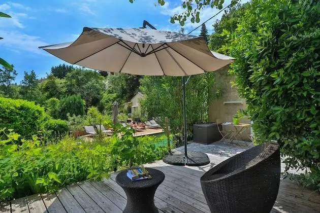 Comfort Tek Büyük Yataklı Oda, 1 Çift Kişilik Yatak, Sigara İçilmez, Deniz Manzaralı (Chambre Rose)