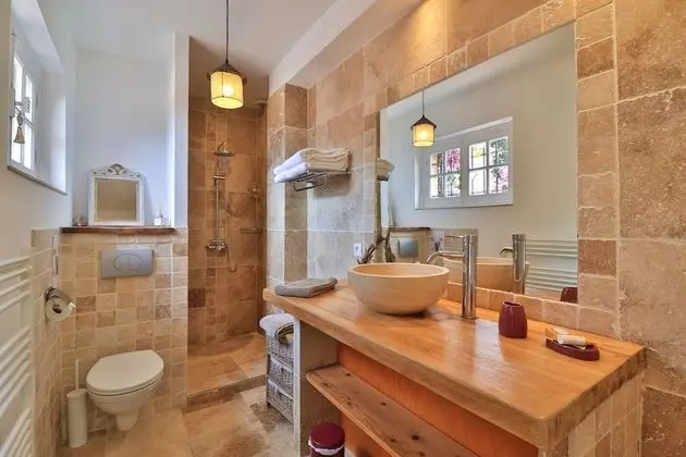 Comfort Tek Büyük Yataklı Oda, 1 Çift Kişilik Yatak, Sigara İçilmez, Deniz Manzaralı (Chambre Rose)