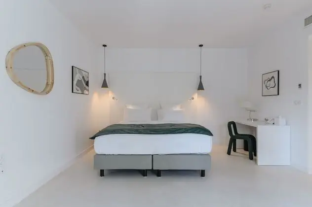 Tek Büyük veya İki Ayrı Yataklı Oda