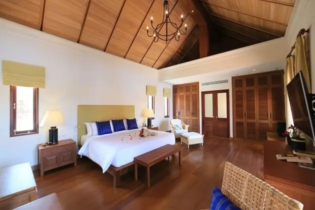2 Bedroom Pool Villa Beachfront