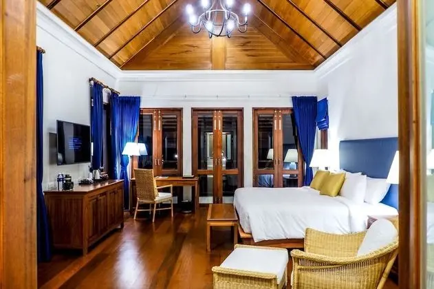 2 Bedroom Pool Villa Beachfront