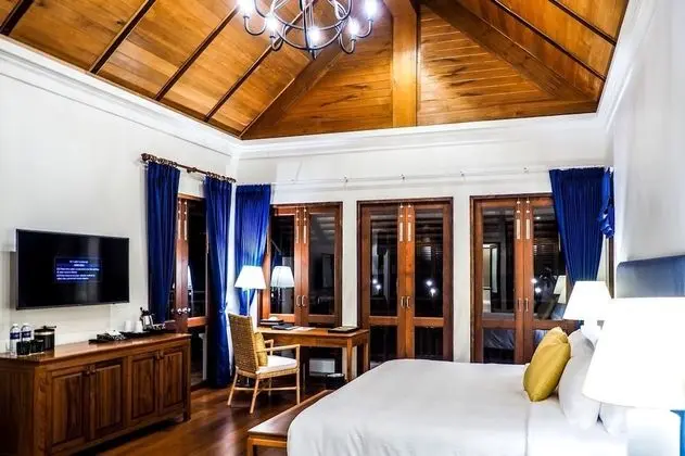 2 Bedroom Pool Villa Beachfront