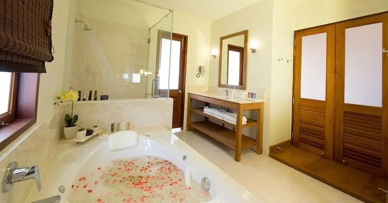 2 Bedroom Pool Villa Beachfront