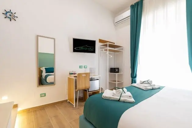 Tek Büyük Yataklı Oda, Balkon