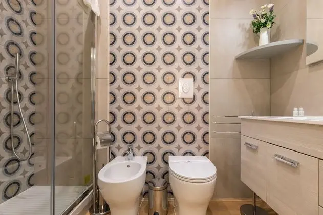 Tek Büyük Yataklı Oda, Balkon