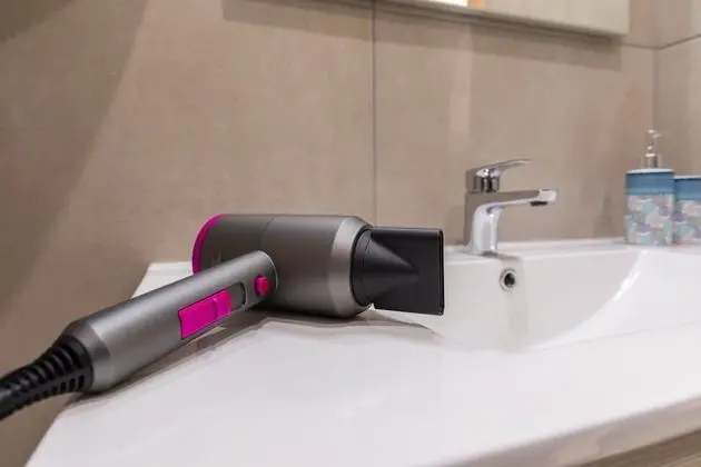 Tek Büyük Yataklı Oda, Balkon