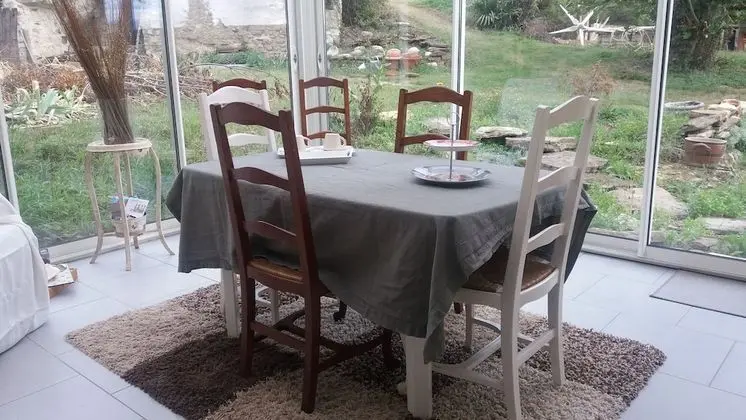 Comfort Oda, Ortak Banyo (Troglodyte)