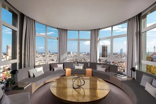 Çatı Katı Süiti (Penthouse), 1 En Büyük (King) Boy Yatak, Şehir Manzaralı