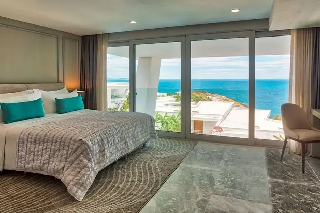 Havuzlu Villa Custom Oda