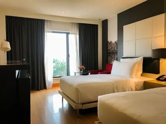 Oda, 2 Tek Kişilik Yatak, Sigara İçilmez