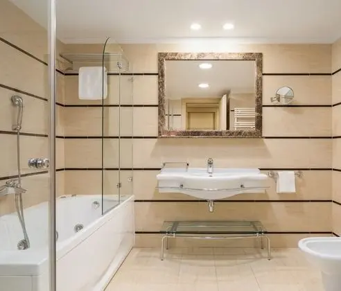 Family Süit, 2 Yatak Odası, Balkon, Avlu Manzaralı