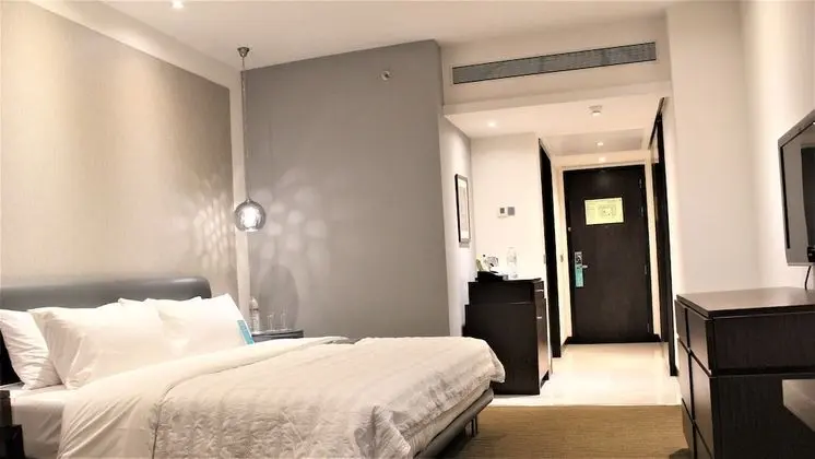 Club Oda, 1 En Büyük (King) Boy Yatak, Sigara İçilmez, Şehir Manzaralı
