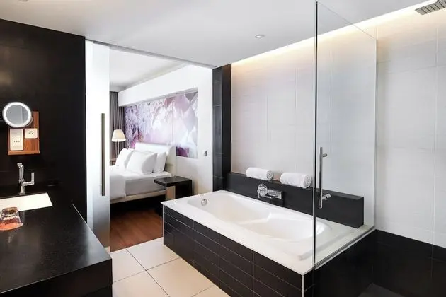 Oda, 1 En Büyük (King) Boy Yatak, Balkon, Bahçe Manzaralı