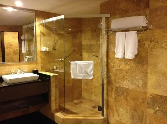 Club Süit, 1 En Büyük (King) Boy Yatak, Okyanus Manzaralı