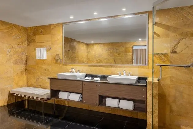 Club Süit, 1 En Büyük (King) Boy Yatak, Okyanus Manzaralı