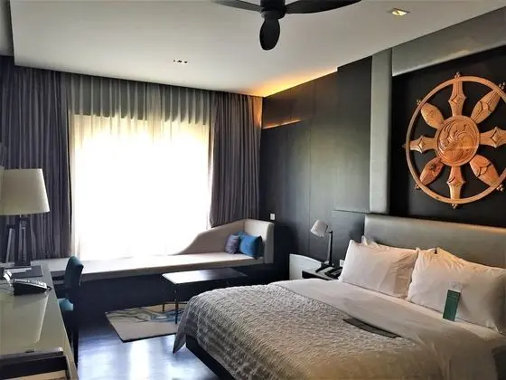 Classic Oda, 1 En Büyük (King) Boy Yatak ve Çekyat, Sigara İçilmez, Dağ Manzaralı