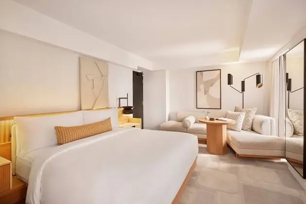 Signature Oda, 1 En Büyük (King) Boy Yatak, Şehir Manzaralı