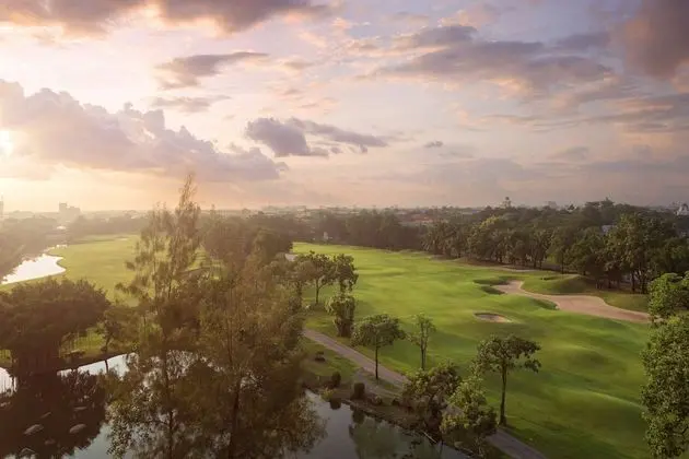 Grand Oda, 1 En Büyük (King) Boy Yatak, Balkon, Golf Manzaralı (Club Lounge Access)