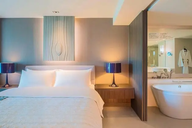 Grand Oda, 1 En Büyük (King) Boy Yatak, Balkon, Golf Manzaralı (Club Lounge Access)