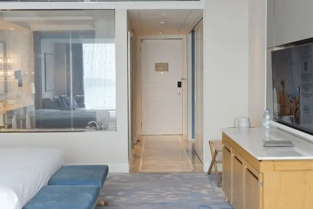 Oda, 1 En Büyük (King) Boy Yatak, Şehir Manzaralı