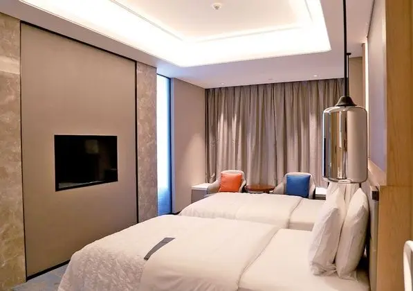 Club İki Ayrı Yataklı Oda, 2 Tek Kişilik Yatak, Nehir Manzaralı