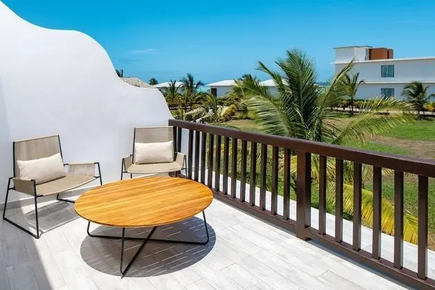 Deluxe Oda, 1 En Büyük (King) Boy Yatak, Sigara İçilmez, Balkon