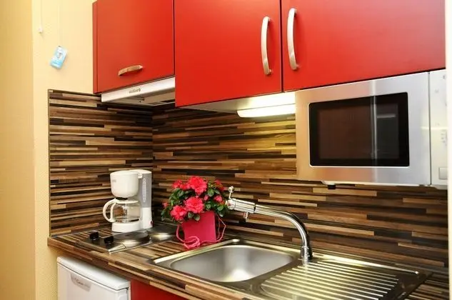 Apart Daire, 2 Tek Kişilik Yatak