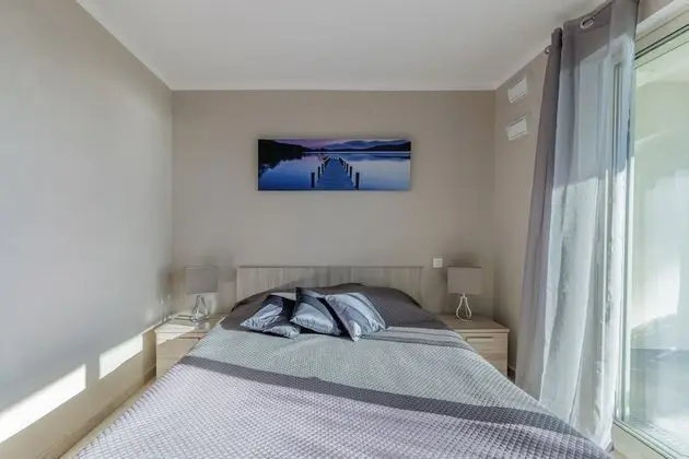 Classic Apart Daire, 1 Büyük (Queen) Boy Yatak ve Çekyat, Engellilere Uygun, Deniz Manzaralı