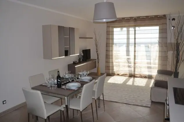 Classic Apart Daire, 1 Büyük (Queen) Boy Yatak ve Çekyat, Engellilere Uygun, Deniz Manzaralı