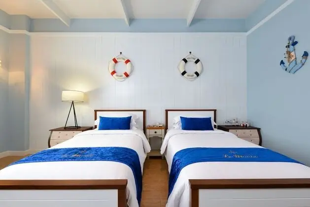 Deluxe Twin Residence