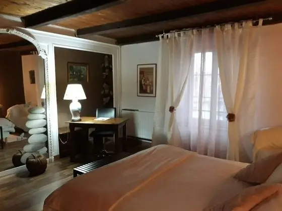 Deluxe Tek Büyük Yataklı Oda, 1 Büyük (Queen) Boy Yatak, Küvet, Şehir Manzaralı