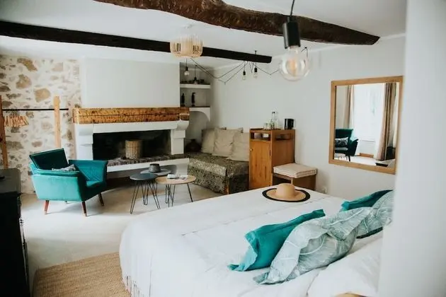 Superior Tek Büyük veya İki Ayrı Yataklı Oda, Banyolu/Duşlu, Bahçe Manzaralı