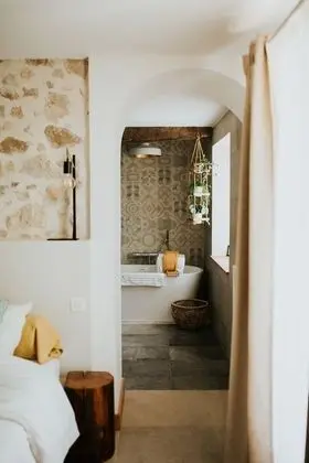 Superior Tek Büyük veya İki Ayrı Yataklı Oda, Banyolu/Duşlu, Bahçe Manzaralı