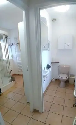 Süit, 2 Yatak Odası, Bağlantılı Odalar, Bahçe Manzaralı