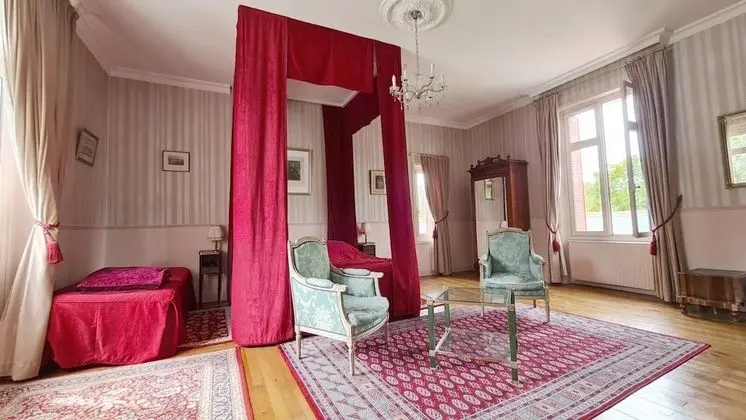 Üç Kişilik Oda (Royale)