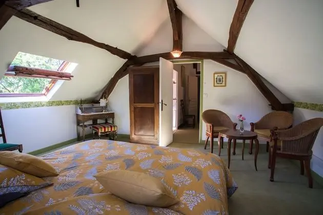 Family Süit, Sigara İçilmez, Bahçe Manzaralı (Le Beffroi)