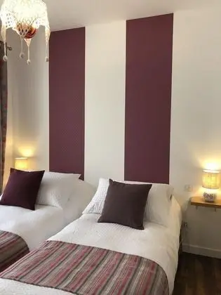 Family Oda (Colette)