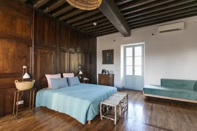 Junior Süit (Maison de l'Abbé)