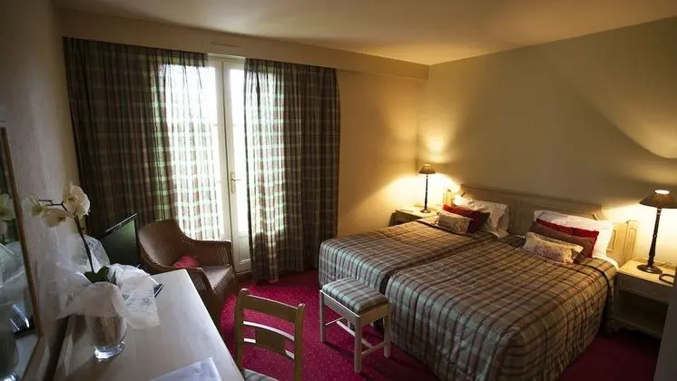 Classic Tek Büyük Yataklı Oda