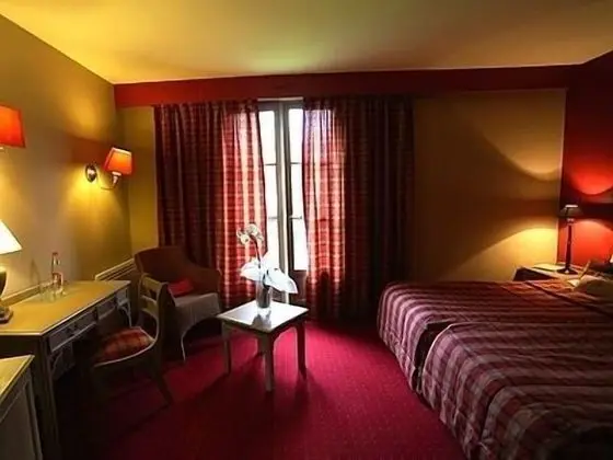 Classic Tek Büyük Yataklı Oda