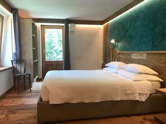 Comfort Tek Büyük Yataklı Oda