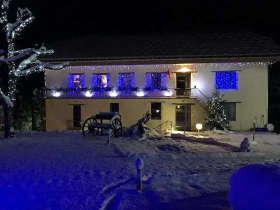 Apart Daire, Özel Banyo, Nehir Manzaralı (Jorasse)