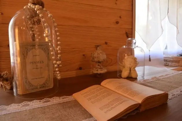 Romantic Tek Büyük Yataklı Oda