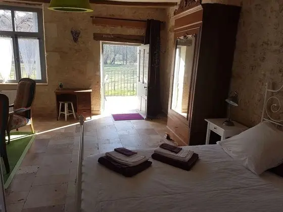 Tek Büyük Yataklı Oda (L'Anille)