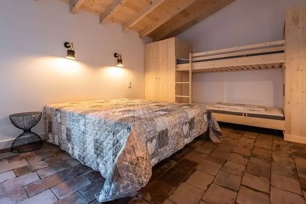 Chambre Quadruple Familiale (Saquette)