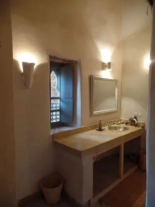 Comfort Tek Büyük veya İki Ayrı Yataklı Oda