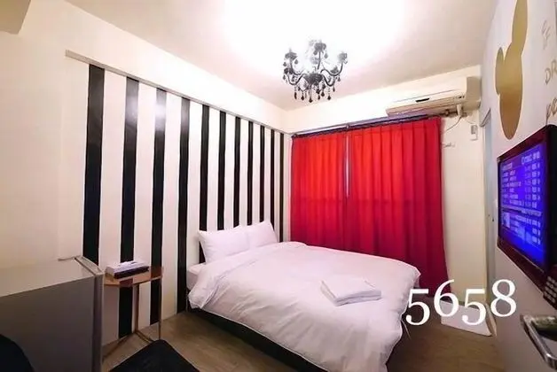 Economy Tek Büyük Yataklı Oda