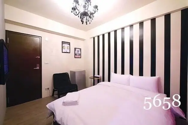 Economy Tek Büyük Yataklı Oda