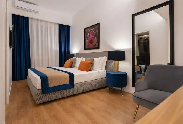 Comfort Tek Büyük Yataklı Oda