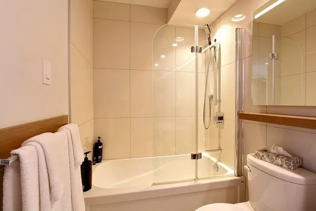 Comfort Oda, 2 Büyük (Queen) Boy Yatak